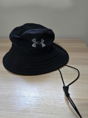 Under Armour Black Bucket Hat with Chin Cord